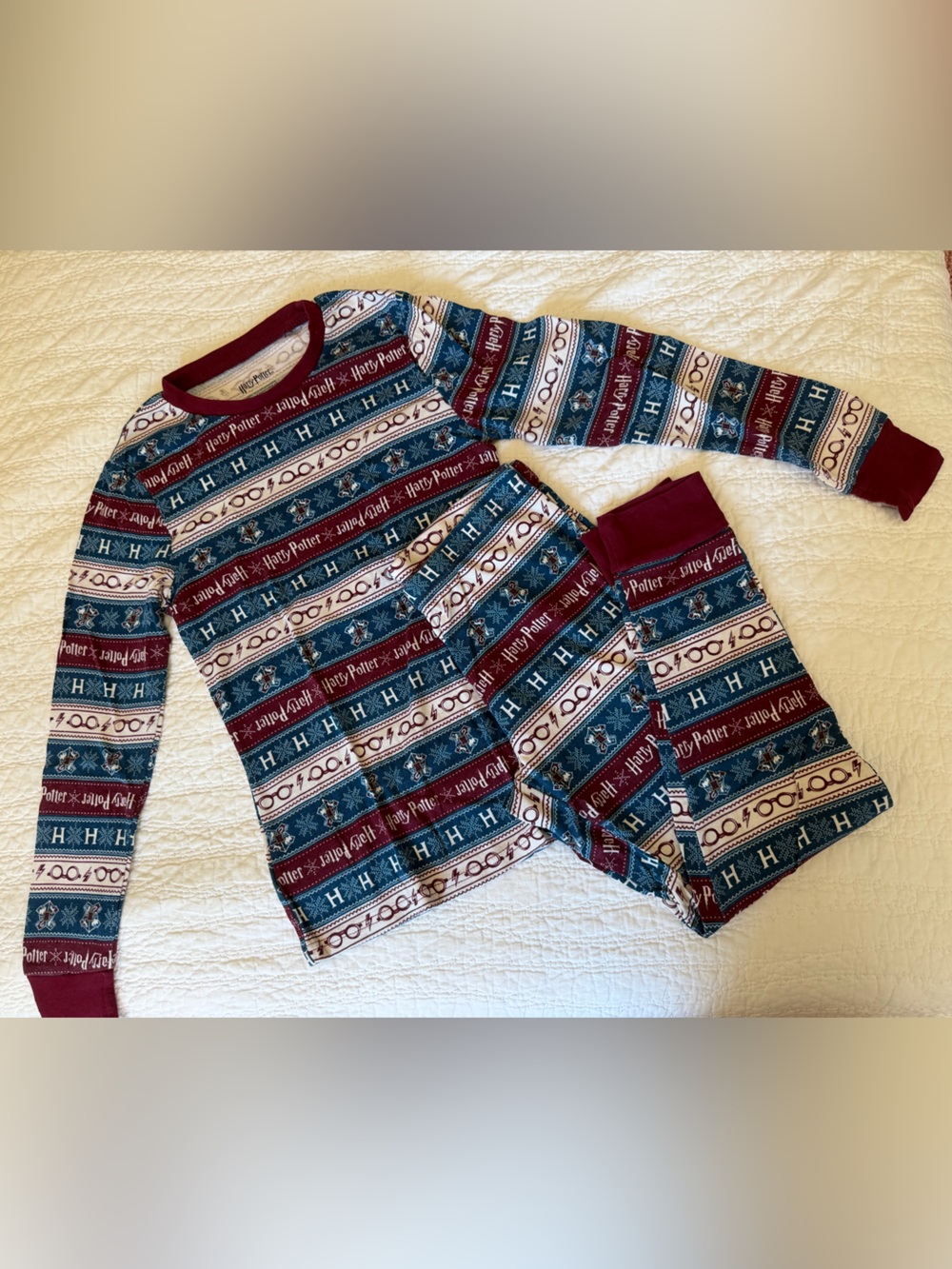 Women’s Striped Harry Potter Pajama Set